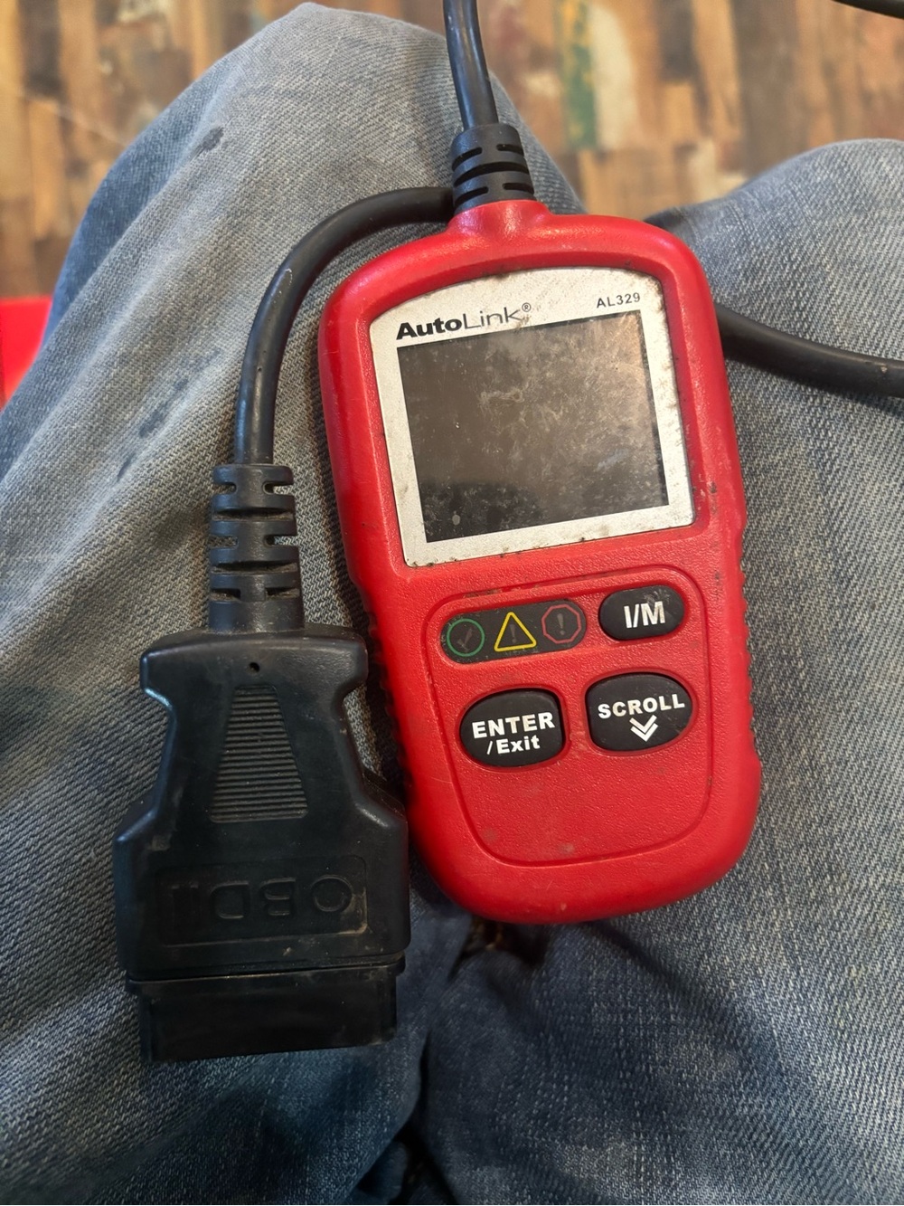 Autel AutoLink AL329 OBD2 Scanner - Red